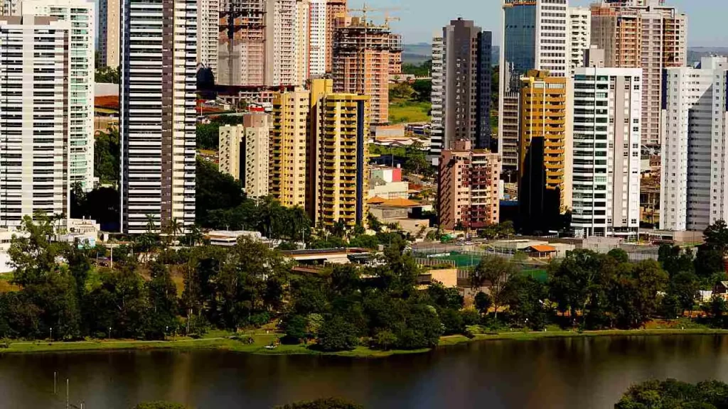 vale-a-pena-morar-no-alphaville-de-londrina
